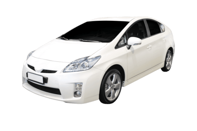 Vehículo tipo turismo de color blanco